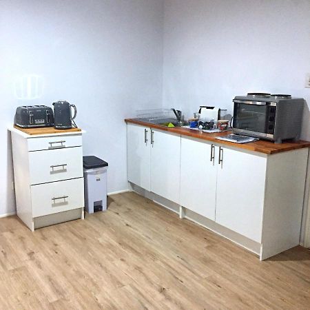 Large Studio Unit Close To Theme Parks ゴールドコースト エクステリア 写真