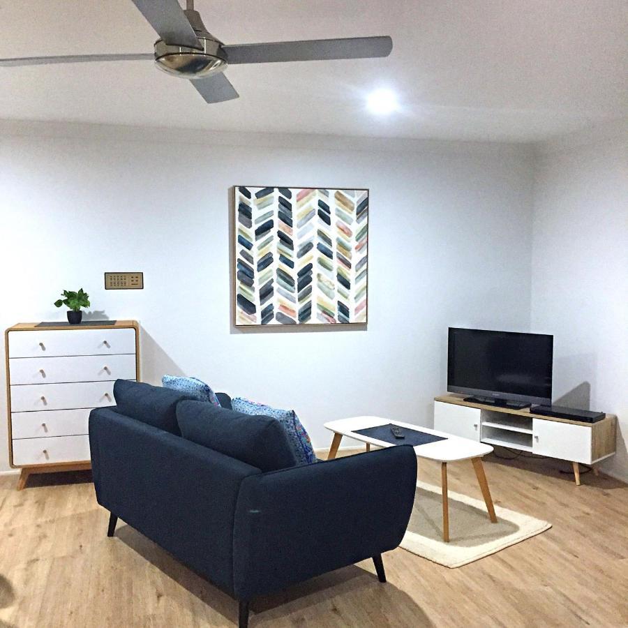 Large Studio Unit Close To Theme Parks ゴールドコースト エクステリア 写真